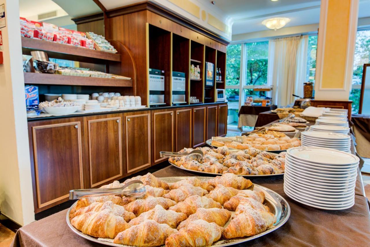 Hotel Verona Cesenatico Dış mekan fotoğraf