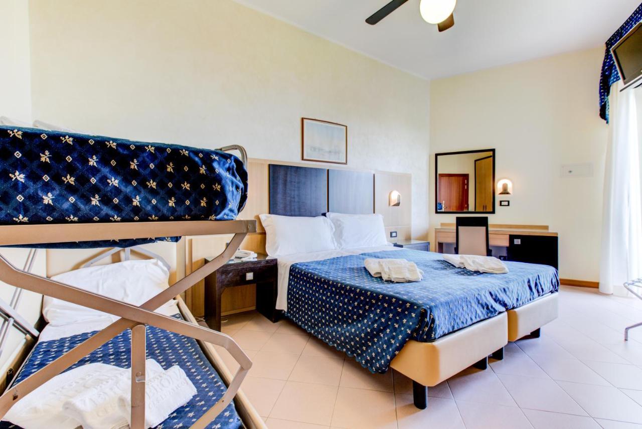 Hotel Verona Cesenatico Dış mekan fotoğraf