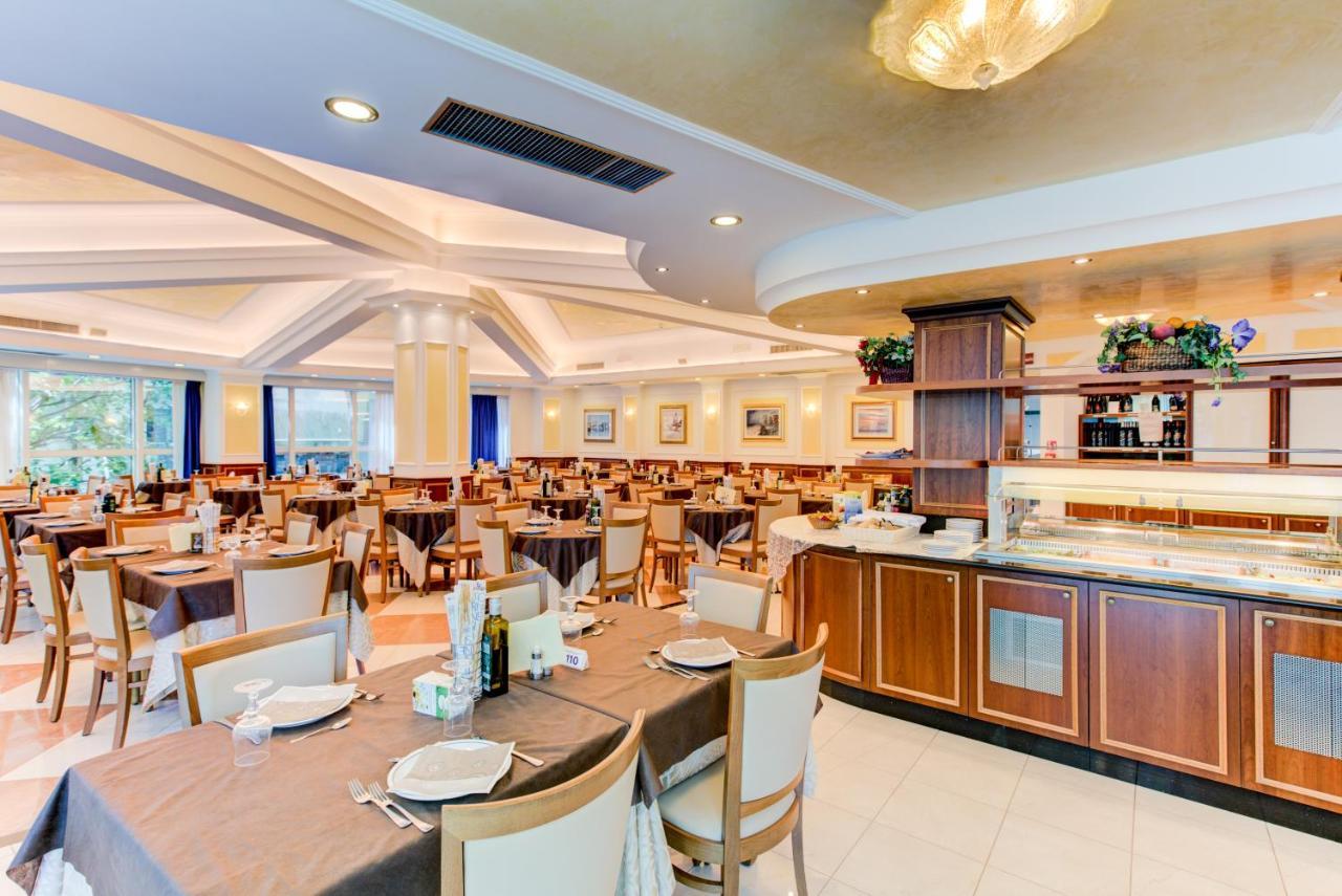 Hotel Verona Cesenatico Dış mekan fotoğraf