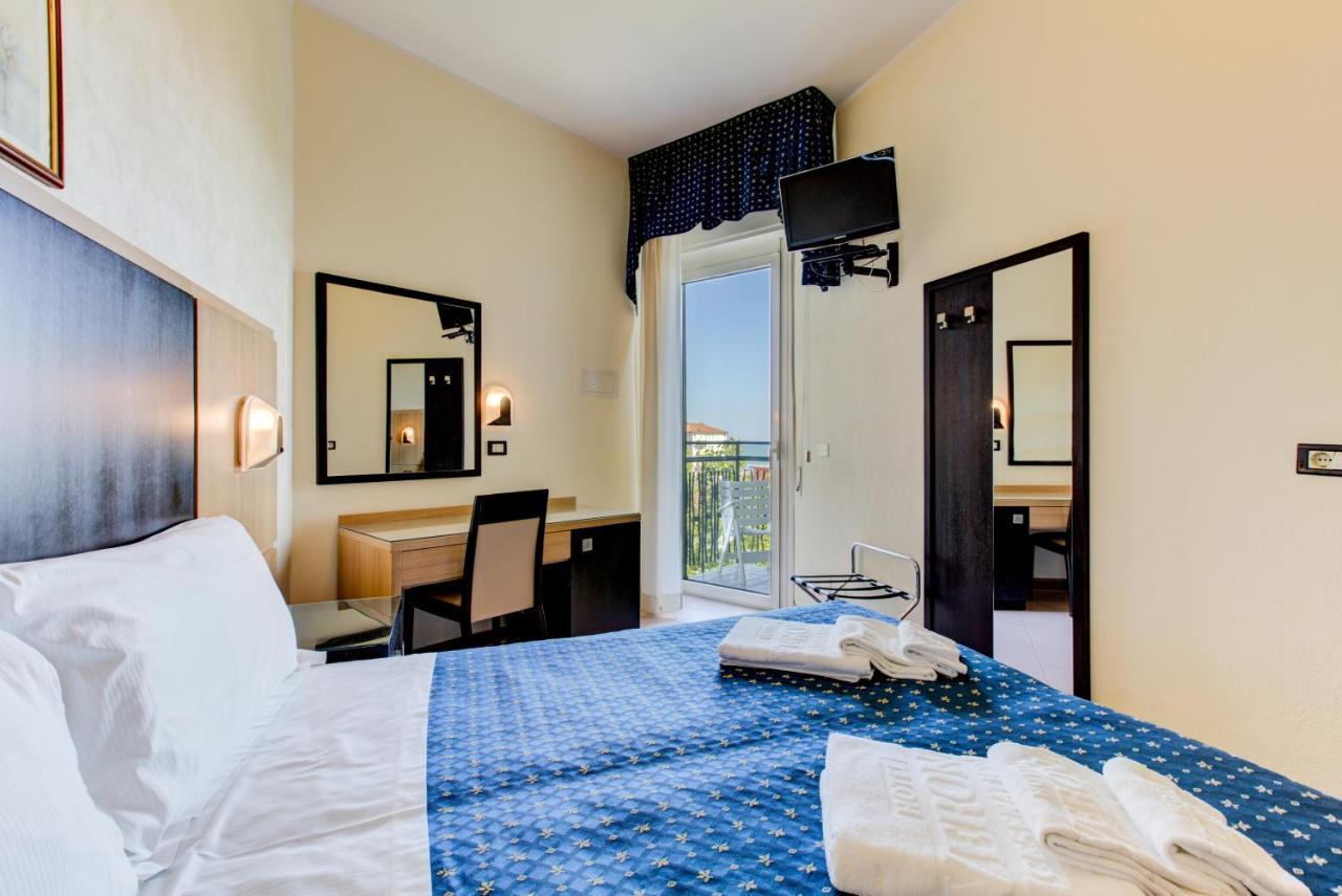 Hotel Verona Cesenatico Dış mekan fotoğraf