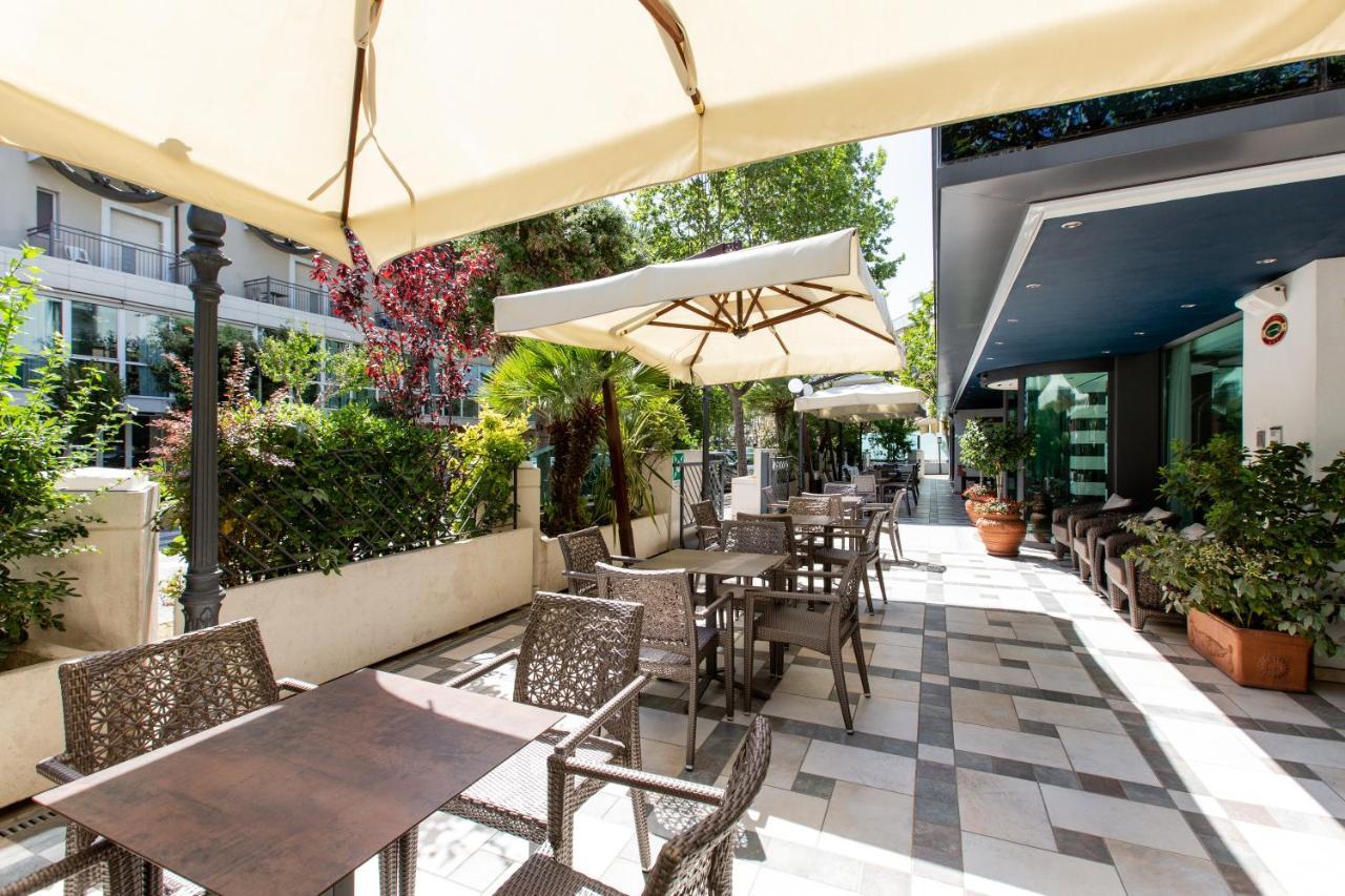 Hotel Verona Cesenatico Dış mekan fotoğraf