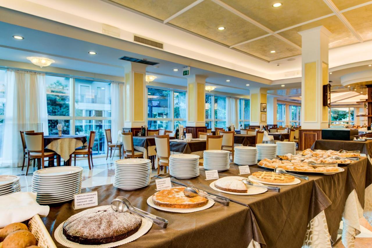 Hotel Verona Cesenatico Dış mekan fotoğraf