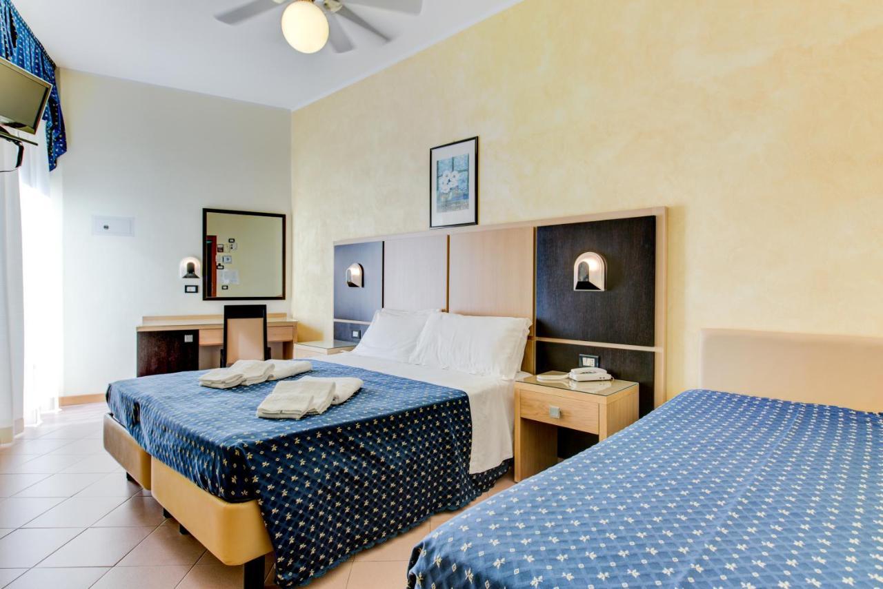 Hotel Verona Cesenatico Dış mekan fotoğraf
