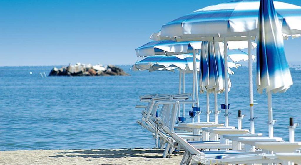 Hotel Verona Cesenatico Dış mekan fotoğraf